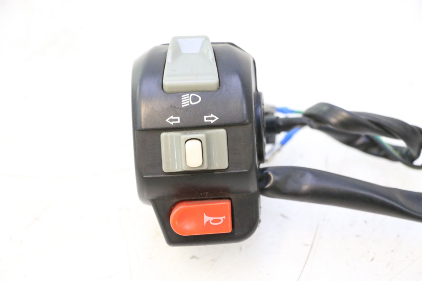 photo de CONMUTADOR IZQUIERDA VASTRO R-ONE 4T 50 (2014 - 2022) - Marcados y referencias originales