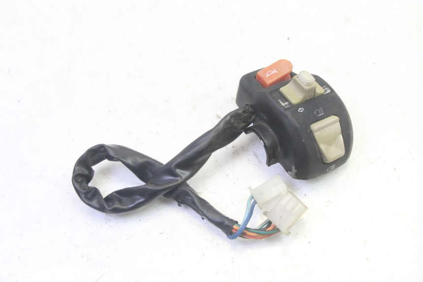 photo de INTERRUPTOR DE LUCES IZQUIERDO RIDE RACE 2T 50 (2012 - 2017) - Otra perspectiva