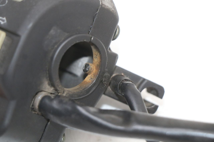 photo de INTERRUPTOR DE LUCES IZQUIERDO TNT MOTOR ROMA 10' 4T 50 (2007 - 2018) - Vista general del producto