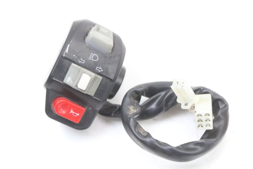 photo de INTERRUPTOR DE LUCES IZQUIERDO TNT MOTOR ROMA 10' 4T 50 (2019 - 2022) - Vista principal