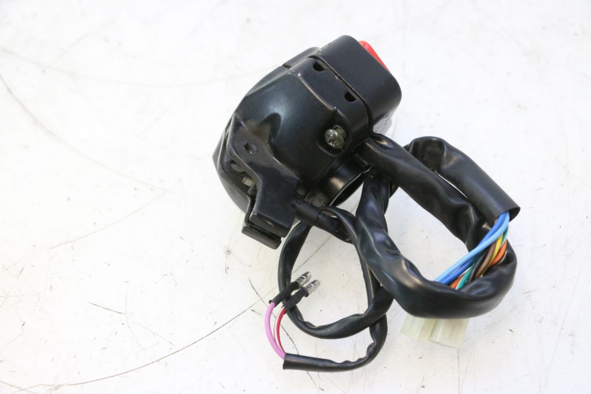 photo de CONMUTADOR IZQUIERDA TNT MOTOR ROMA 12' 2T 50 (2007 - 2018) - Otra perspectiva