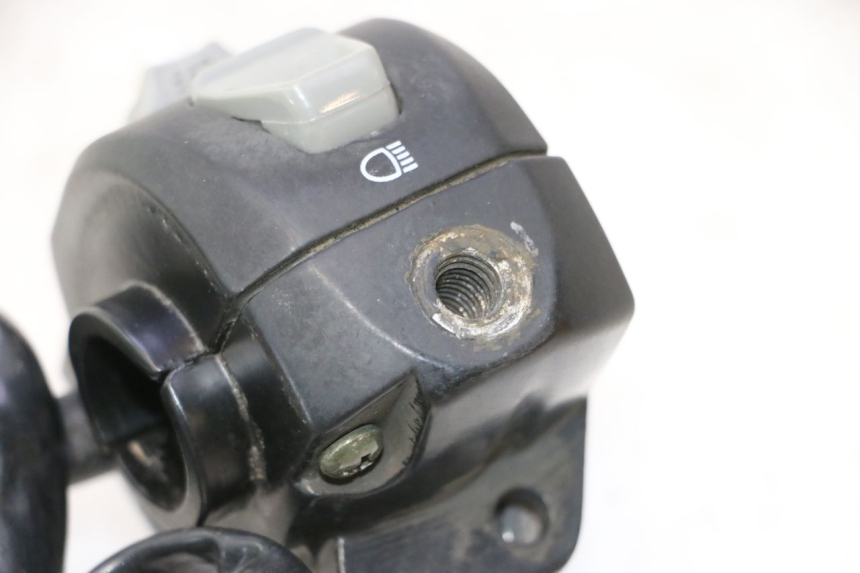photo de CONMUTADOR IZQUIERDA TNT MOTOR ROMA 12' 2T 50 (2007 - 2018) - Vista general del producto