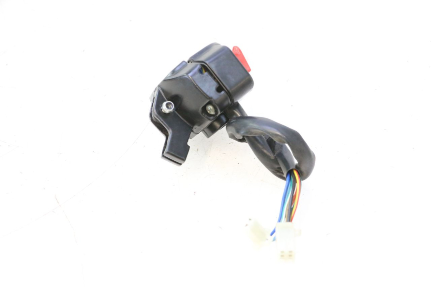 photo de CONMUTADOR IZQUIERDA TNT MOTOR ROMA 12' 2T 50 (2007 - 2018) - Detalle de la pieza