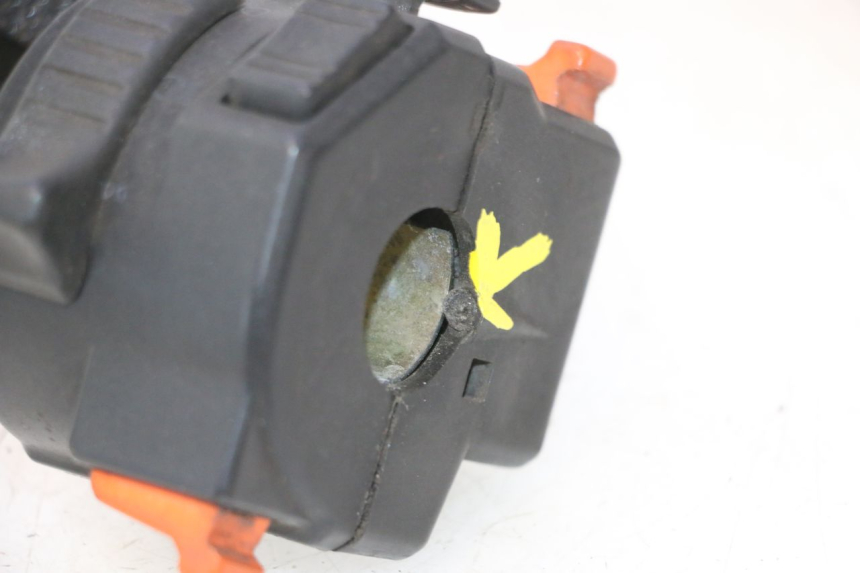 photo de CONMUTADOR IZQUIERDA MZ RT 125 (2000 - 2008) - Recambio usado revisado