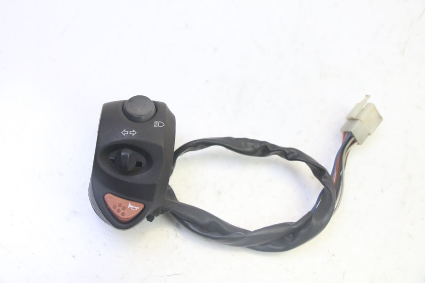 photo de INTERRUPTOR DE LUCES IZQUIERDO PEUGEOT SATELIS 125 (2006 - 2009) - Vista principal