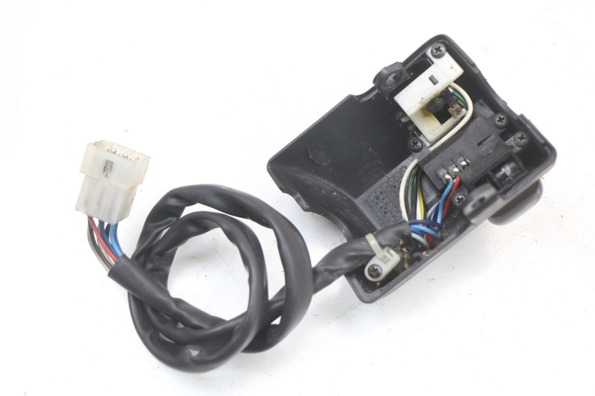 photo de CONMUTADOR IZQUIERDA APRILIA SCARABEO GT 125 (1999 - 2007) - Otra perspectiva