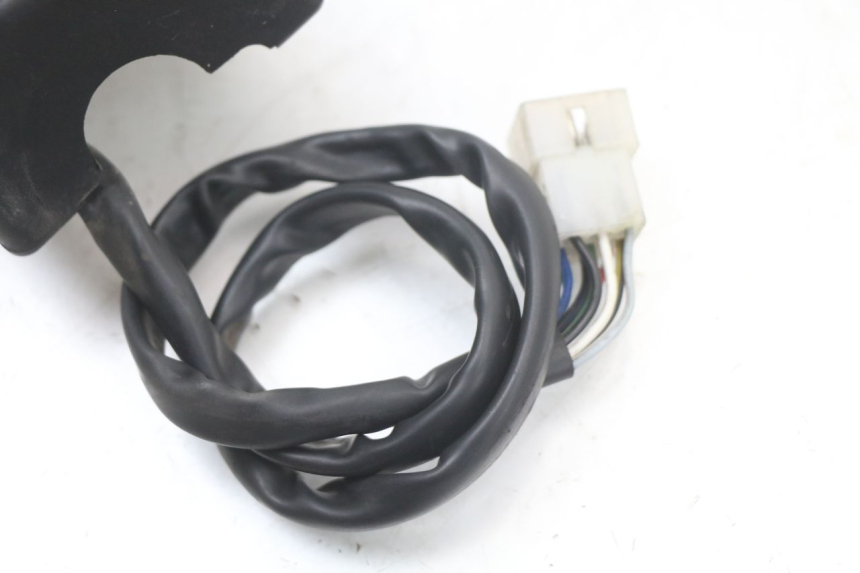 photo de CONMUTADOR IZQUIERDA APRILIA SCARABEO GT 125 (1999 - 2007) - Vista general del producto