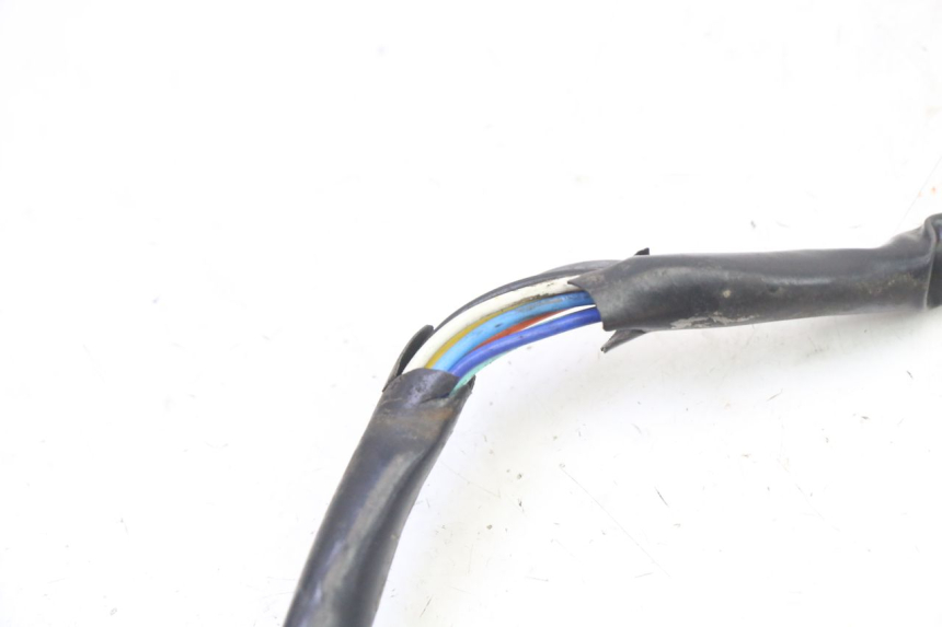 photo de CONMUTADOR IZQUIERDA PEUGEOT SPEEDFIGHT 3 AIR 50 (2009 - 2015) - Estado de la superficie y material