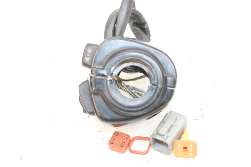 photo de CONMUTADOR IZQUIERDA HARLEY DAVIDSON SPORTSTER XL CUSTOM 1200 (2003 - 2004) - Detalle de la pieza