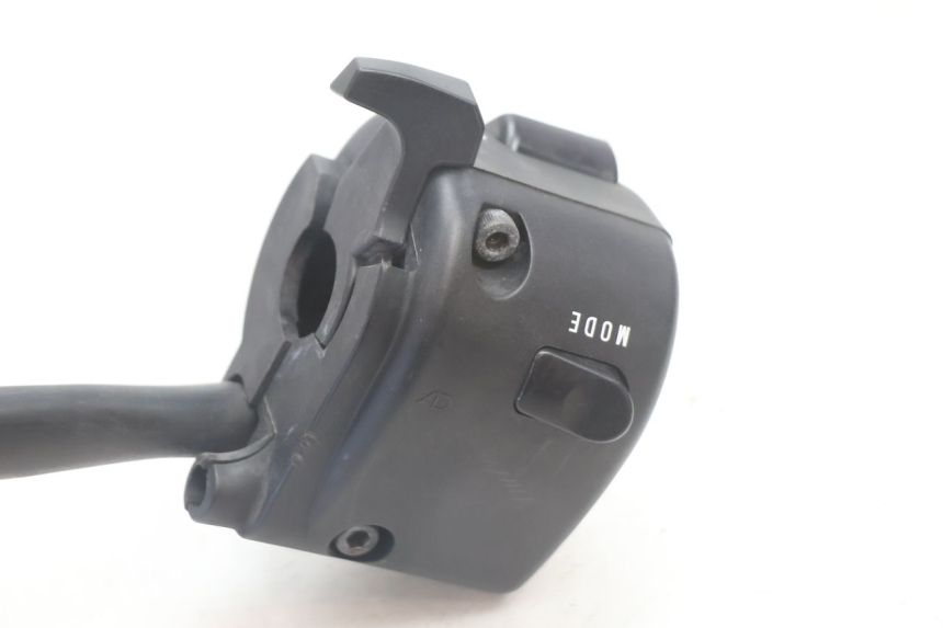 photo de CONMUTADOR IZQUIERDA CAN-AM SPYDER RS 1000 (2008 - 2012) - Otra perspectiva