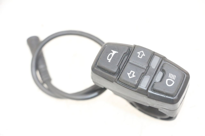 photo de COMANDO IZQUIERDO NAMI STELLAR 1 - Detalle de la pieza