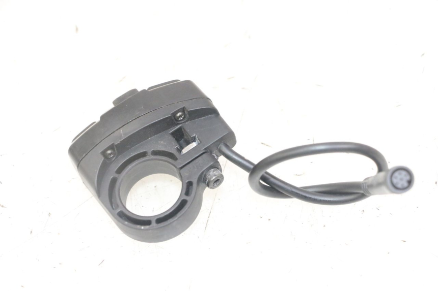 photo de COMANDO IZQUIERDO NAMI STELLAR 1 - Otra perspectiva