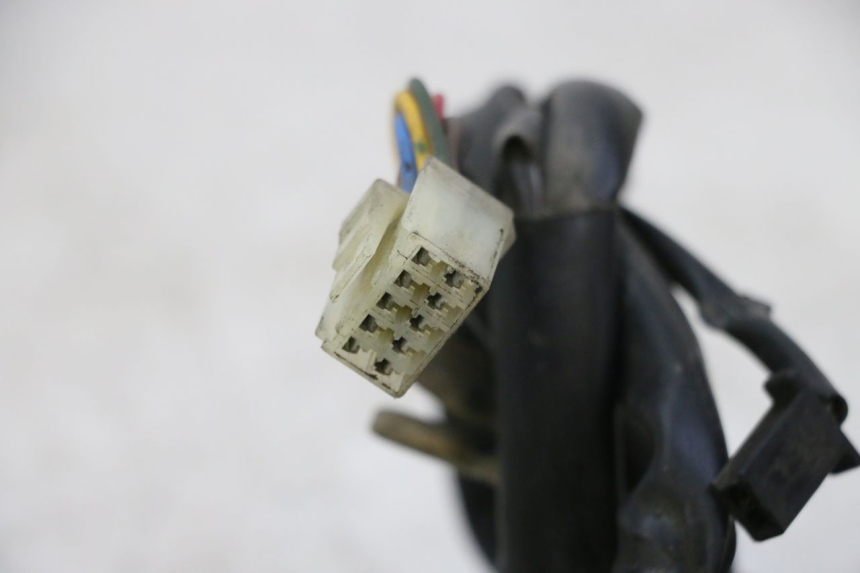 photo de INTERRUPTOR DE LUCES IZQUIERDO YAMAHA TDM ABS 900 (2002 - 2014) - Detalle de la pieza