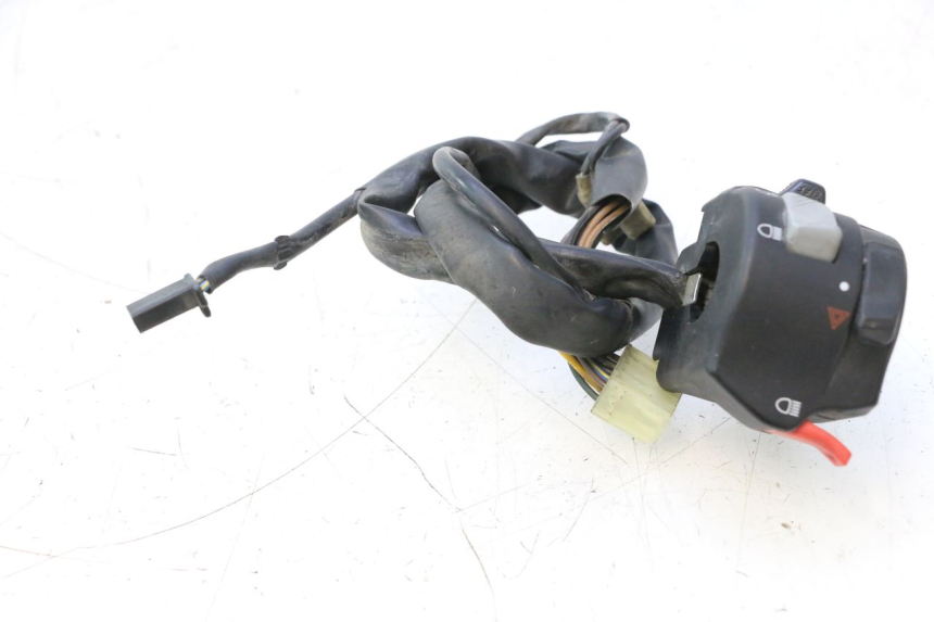 photo de CONMUTADOR IZQUIERDA YAMAHA TDM ABS 900 (2002 - 2014) - Recambio usado revisado