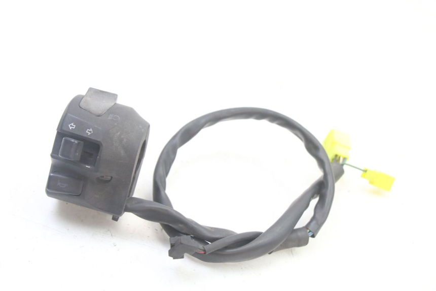 photo de INTERRUPTOR DE LUCES IZQUIERDO. SUZUKI UH BURGMAN 125 (2002 - 2006) - Vista principal