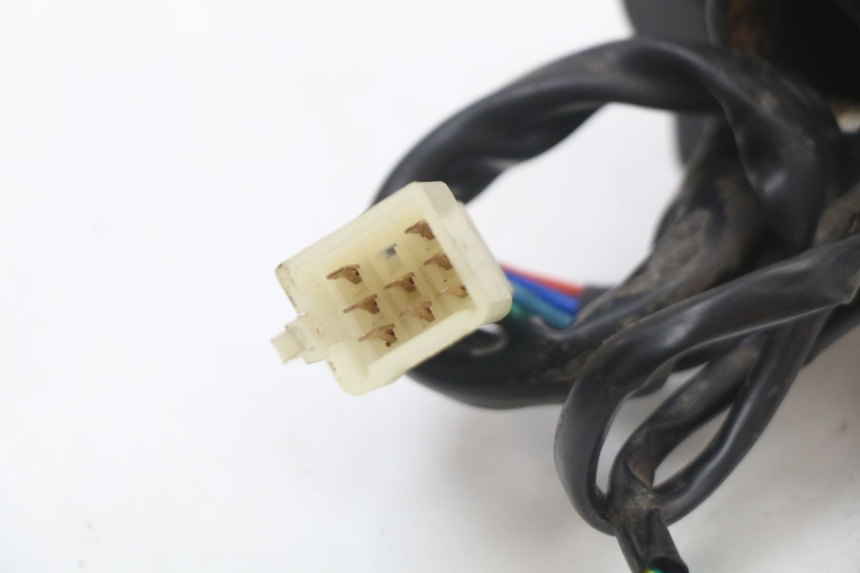 photo de Interruptor de luces izquierdo BEELINE VELOCE 4T 50 (2011 - 2020) - Vista general del producto