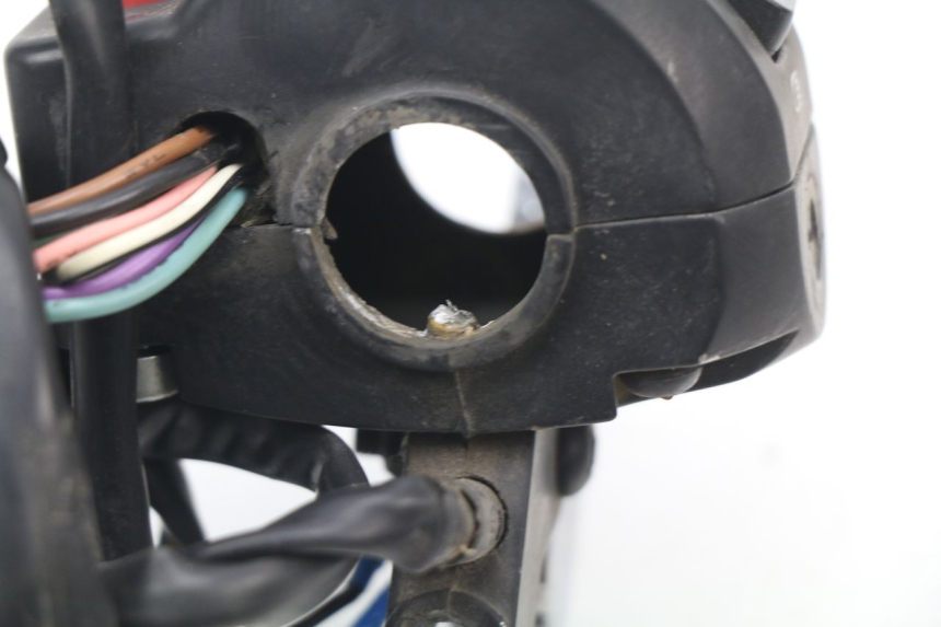 photo de CONMUTADOR IZQUIERDA RAZZO VENICE 50 (2009 - 2014) - Detalle de la pieza