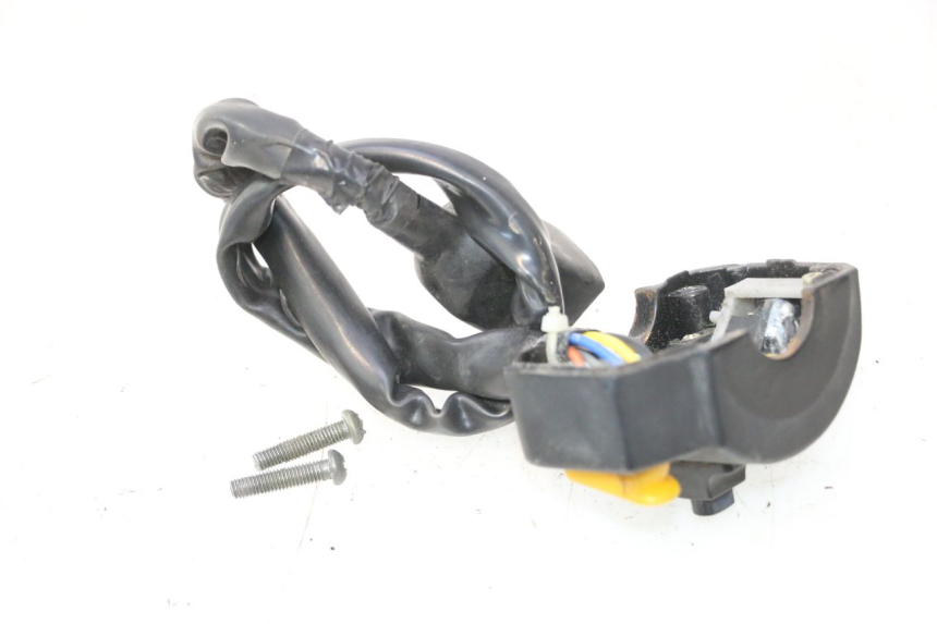 photo de INTERRUPTOR DE LUCES IZQUIERDO PEUGEOT VIVACITY NEW 2T 50 (2008 - 2017) - Zoom estado de uso
