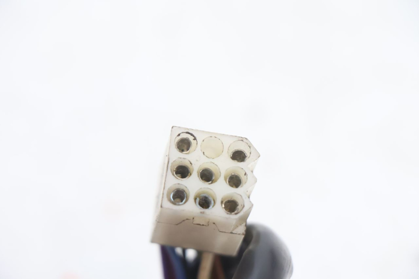 photo de CONMUTADOR IZQUIERDA PEUGEOT VIVACITY 50 (1998 - 2003) - Primer plano técnico