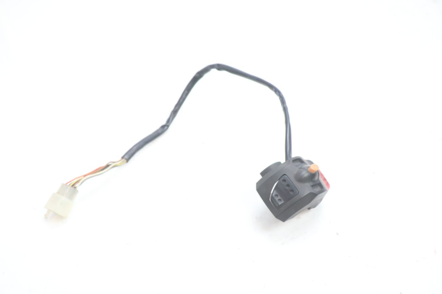 photo de INTERRUPTOR DE LUCES IZQUIERDO PEUGEOT VIVACITY 50 (2004 - 2009) - Zoom estado de uso