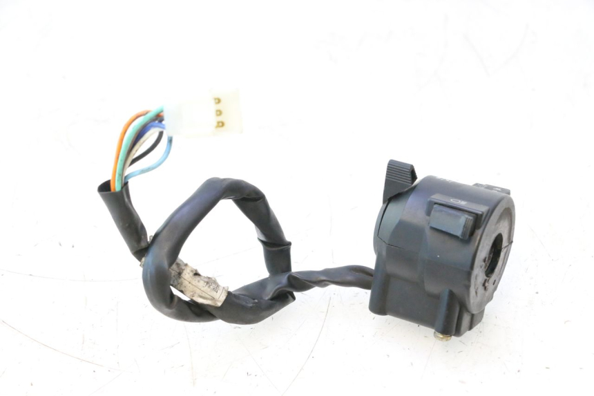 photo de CONMUTADOR IZQUIERDA DAELIM VJ ROADWIN 125 (2004 - 2007) - Primer plano técnico