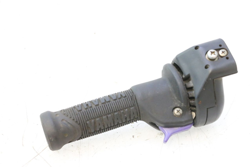 photo de CONMUTADOR IZQUIERDA YAMAHA WAVE RUNNER GP R 1200 (2000 - 2003) - Detalles de los puntos de fijación