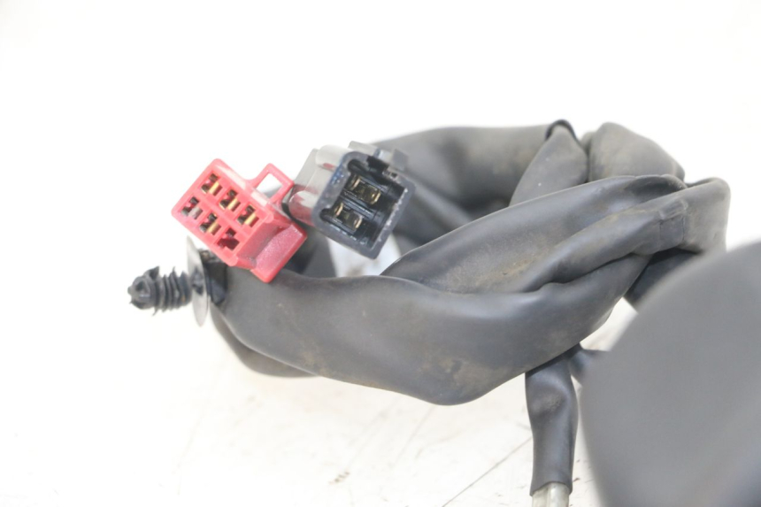 photo de INTERRUPTOR DE LUCES IZQUIERDO YAMAHA XMAX X-MAX ABS 125 (2017 - 2020) - Vista general del producto