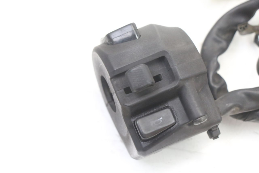 photo de CONMUTADOR IZQUIERDA YAMAHA X-MAX XMAX ABS 250 (2010 - 2012) - Zoom estado de uso