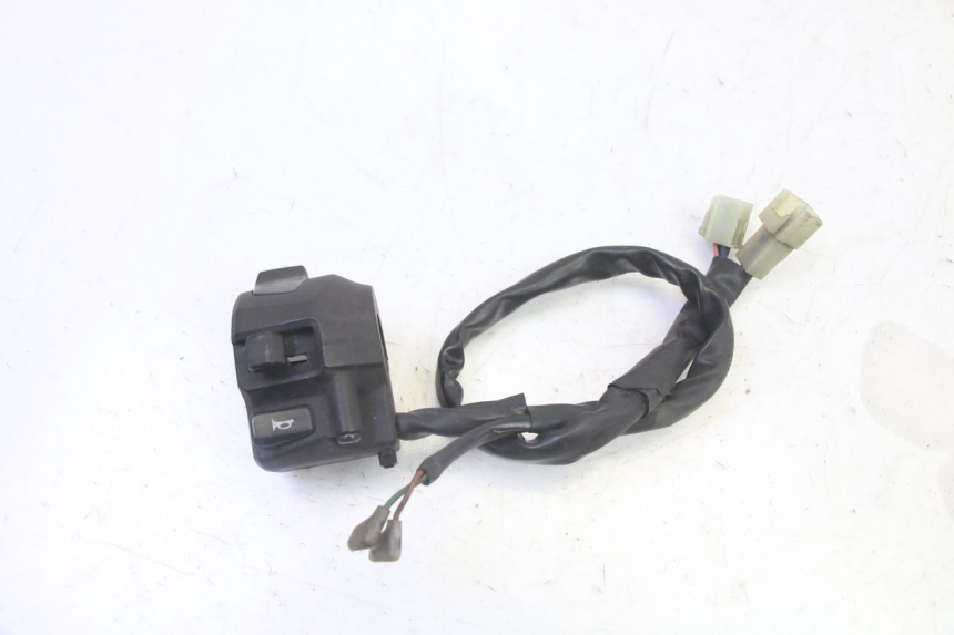 photo de INTERRUPTOR DE LUCES IZQUIERDO YAMAHA X-MAX XMAX 125 (2010 - 2013) - Vista principal