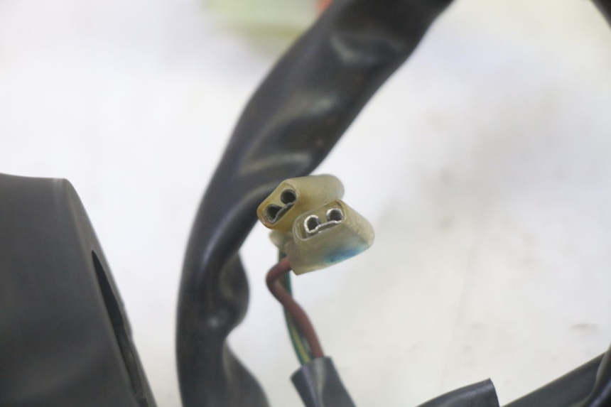 photo de INTERRUPTOR DE LUCES IZQUIERDO YAMAHA X-MAX XMAX 125 (2010 - 2013) - Vista general del producto