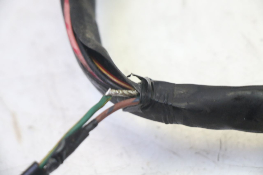 photo de INTERRUPTOR DE LUCES IZQUIERDO YAMAHA X-MAX XMAX 125 (2010 - 2013) - Marcados y referencias originales