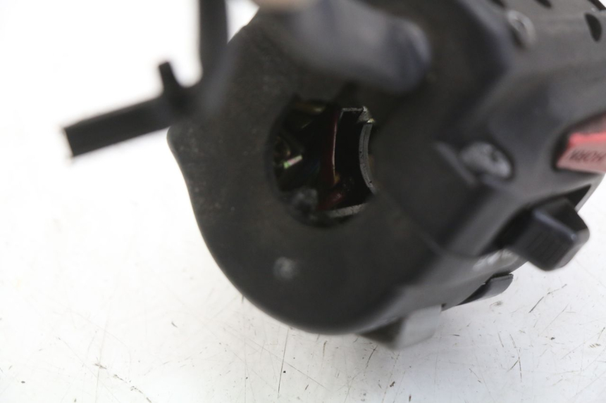 photo de CONMUTADOR IZQUIERDA YAMAHA XJ600 XJ DIVERSION 600 (1992 - 1997) - Detalle de la pieza