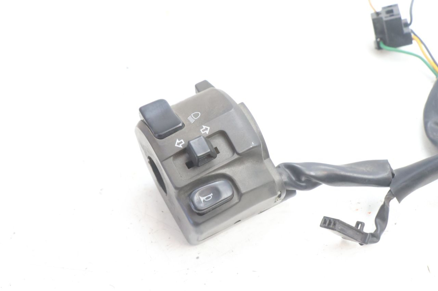 photo de CONMUTADOR IZQUIERDA YAMAHA XJR 1300 (1998 - 2002) - Detalle de la pieza
