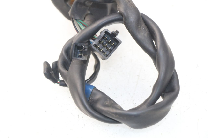 photo de CONMUTADOR IZQUIERDA HONDA XLV VARADERO 125 (2000 - 2006) - Zoom estado de uso