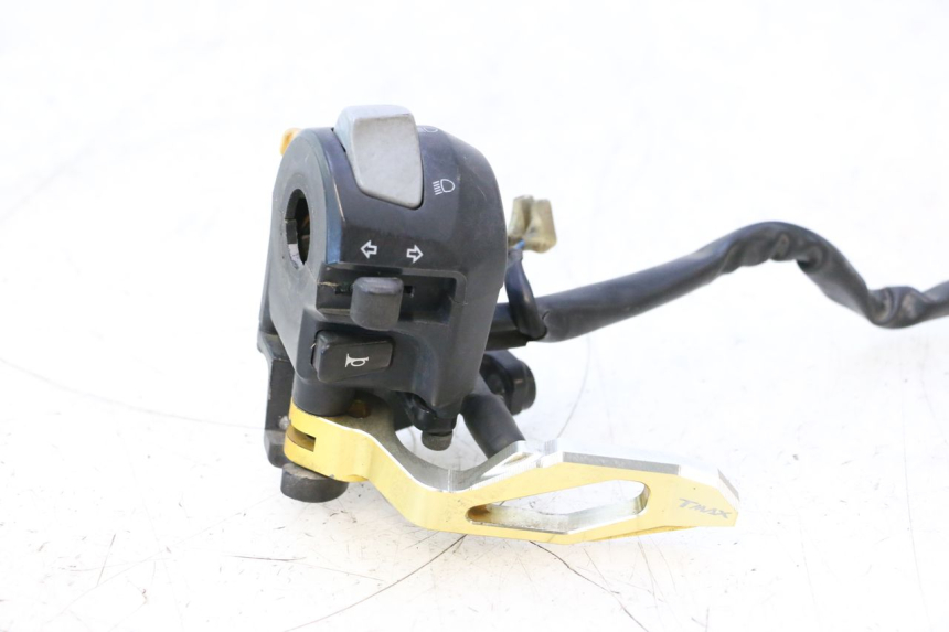 photo de CONMUTADOR IZQUIERDA YAMAHA XP T-MAX ABS 500 (2005 - 2005) - Detalle de la pieza