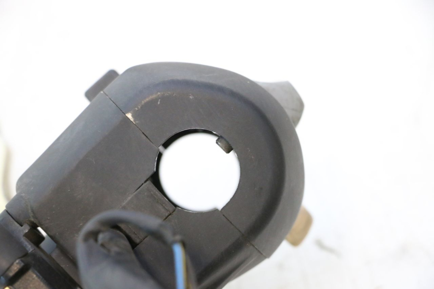 photo de CONMUTADOR IZQUIERDA YAMAHA XP T-MAX ABS 500 (2005 - 2005) - Vista general del producto