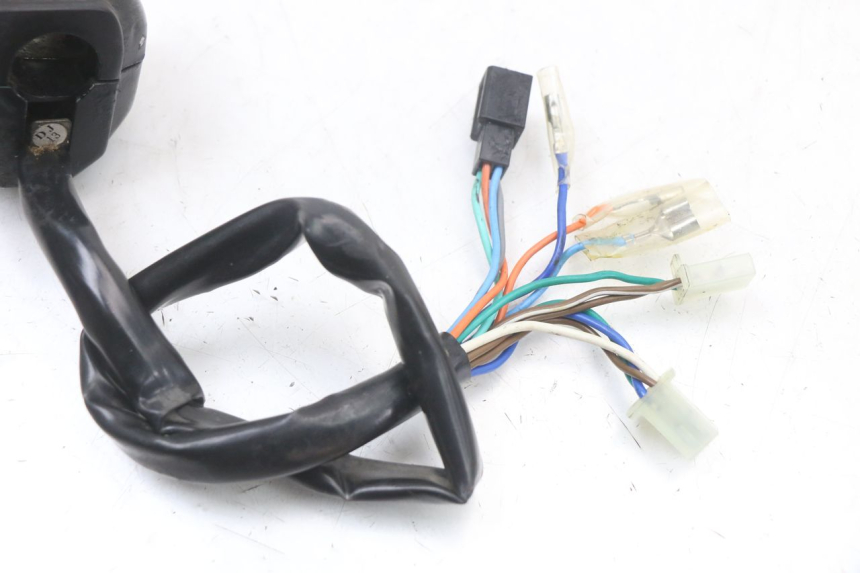 photo de CONMUTADOR IZQUIERDA SYM XS 125 (2007 - 2016) - Vista general del producto