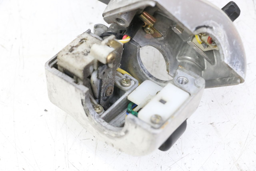 photo de CONMUTADOR IZQUIERDA YAMAHA XVS DRAG STAR DRAGSTAR 650 (1997 - 2007) - Zoom estado de uso