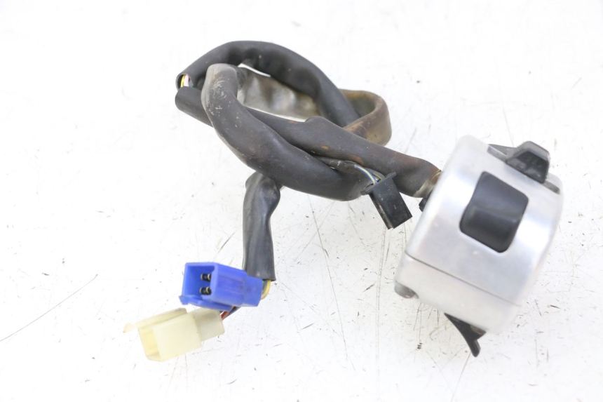 photo de CONMUTADOR IZQUIERDA YAMAHA XVS DRAG STAR DRAGSTAR 650 (1997 - 2007) - Recambio usado revisado