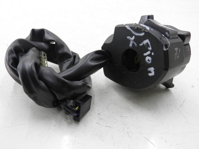 photo de CONMUTADOR IZQUIERDA YAMAHA FJR 1300 (2004 - 2005) - Vista general del producto