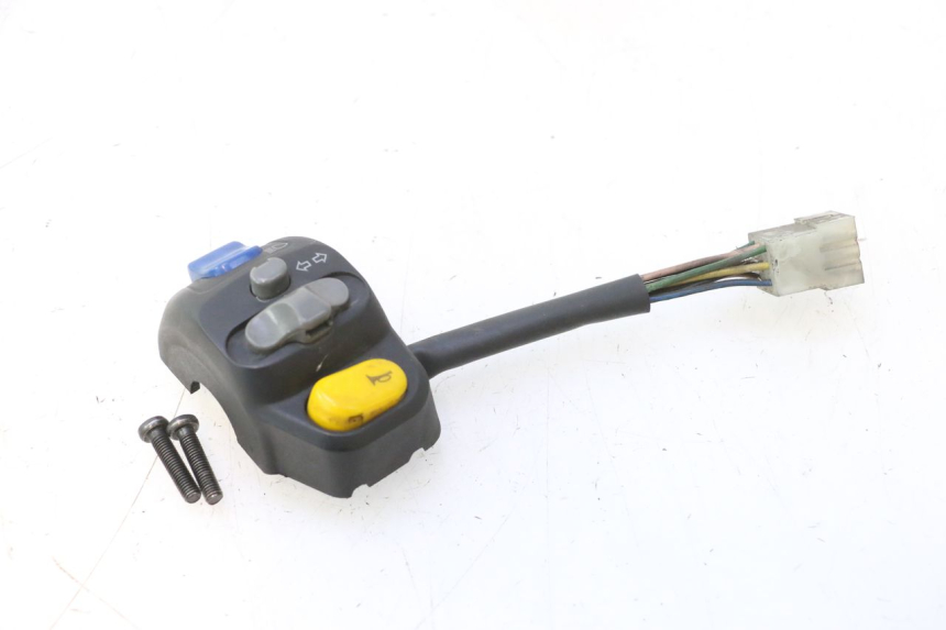 photo de INTERRUPTOR DE LUCES IZQUIERDO YAMAHA YP MAJESTY 125 (1998 - 2001) - Detalle de la pieza