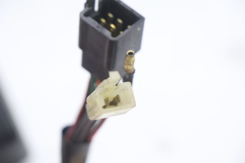 photo de INTERRUPTOR DE LUCES IZQUIERDO KAWASAKI ZX-6R ZX6R 600 (1995 - 1997) - Recambio usado revisado