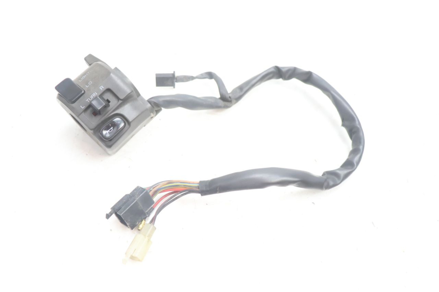 photo de INTERRUPTOR DE LUCES IZQUIERDO KAWASAKI ZX-6R ZX6R 600 (1995 - 1997) - Vista principal