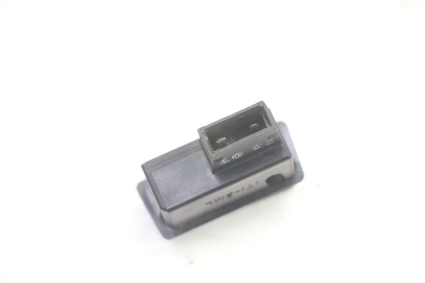 photo de CONMUTADOR CLAXON APRILIA ATLANTIC 125 (2003 - 2009) - Otra perspectiva