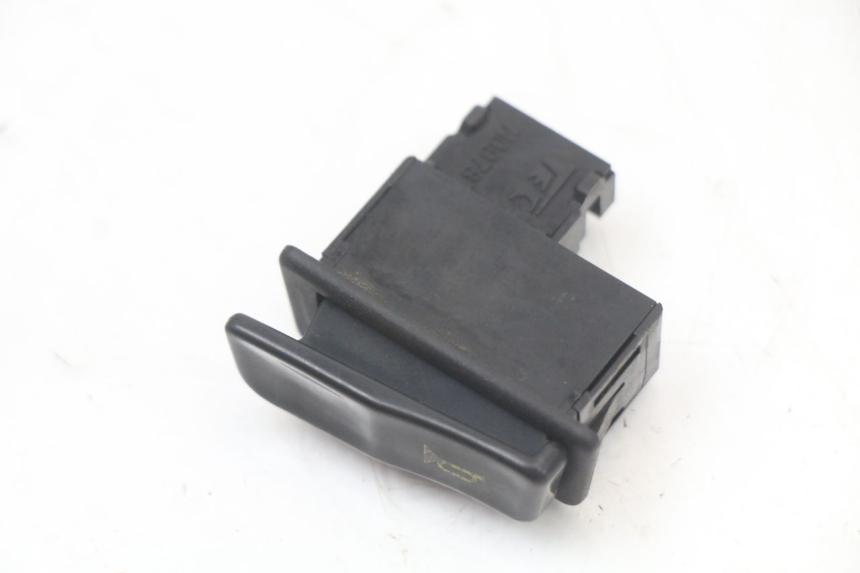 photo de CONMUTADOR DE CLAXON HONDA FES PANTHEON 2T 125 (1998 - 2002) - Zoom estado de uso