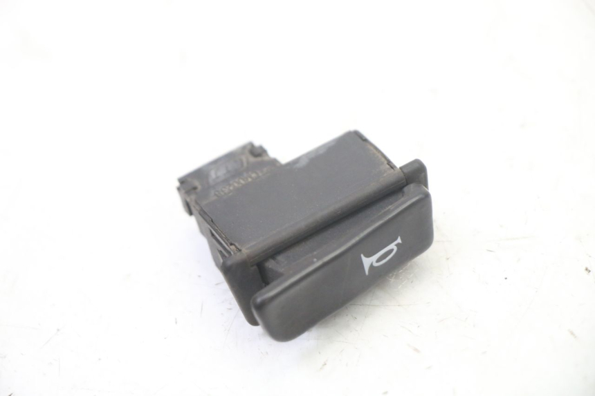 photo de CONMUTADOR DE CLAXON SYM FIDDLE 3 III 125 (2014 - 2020) - Detalle de la pieza