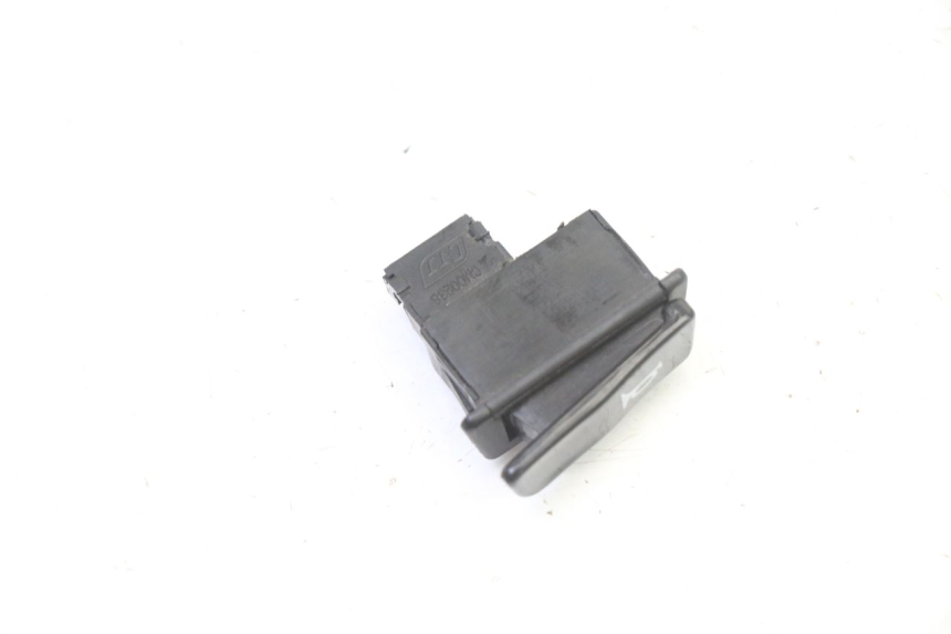 photo de CONMUTADOR CLAXON SYM FIDDLE 3 III 50 (2014 - 2020) - Detalle de la pieza