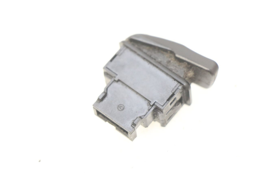 photo de CONMUTADOR DE CLAXON PIAGGIO LIBERTY IGET 4T 50 (2015 - 2020) - Detalle de la pieza