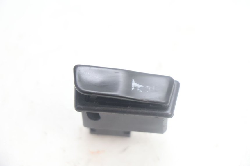 photo de CONMUTADOR DE CLAXON KYMCO LIKE 125 (2009 - 2016) - Vista principal