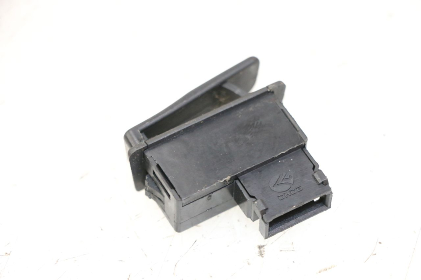 photo de CONMUTADOR CLAXON LONGJIA SHARPY 125 (2020 - 2024) - Zoom estado de uso